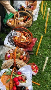 11 easter in maramures food